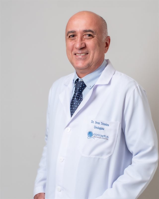 Dr. Ivon Teixeira